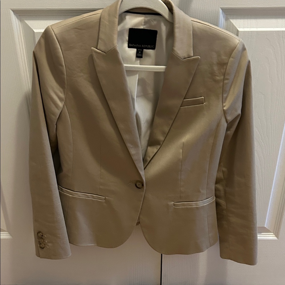 Banana Republic Women's Tan Lined Blazer
